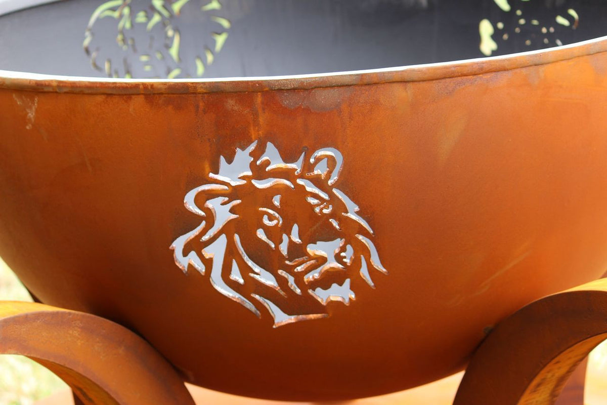 Fire Pit Art Africa's BIG Five Match Lit NG
