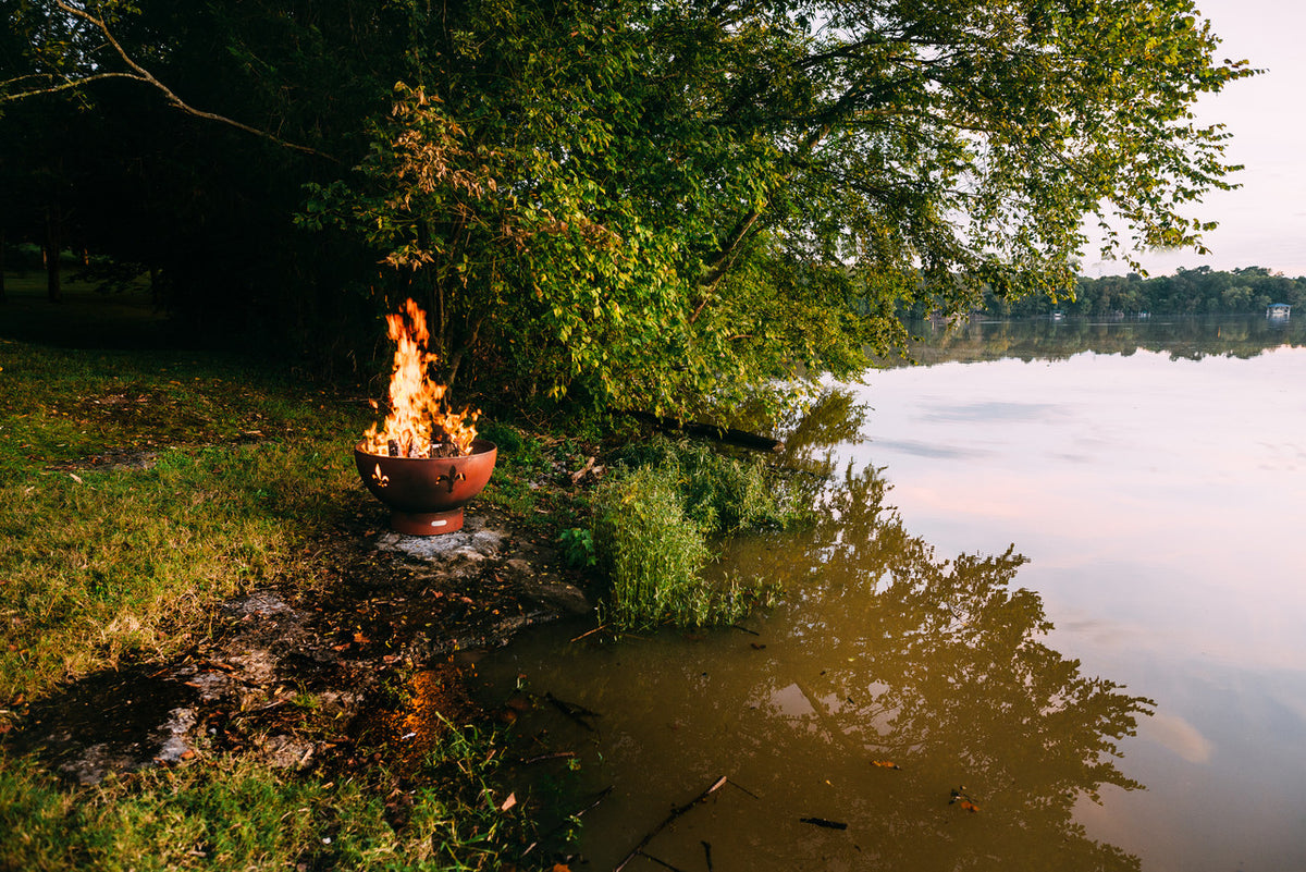 Fire Pit Art Fleur de Lis Match Lit NG