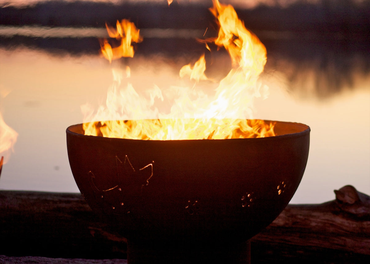 Fire Pit Art Funky Dog AWEIS LP