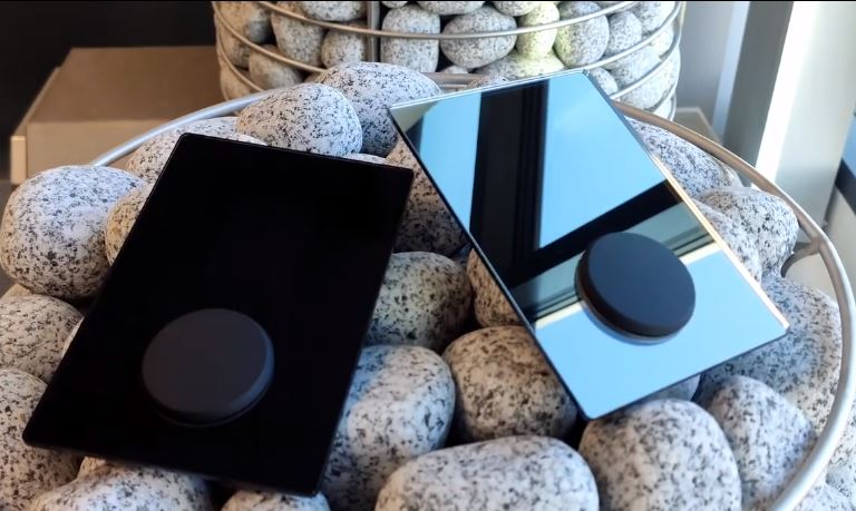 HUUM UKU MIRROR Digital On/Off, Time, Temperature Control with Wi-Fi, Mirror
